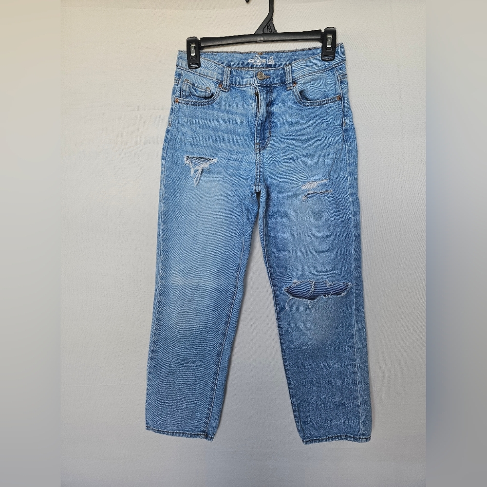 Light Blue Distressed Straight legWomen’s Jeans - Picture 2 of 16